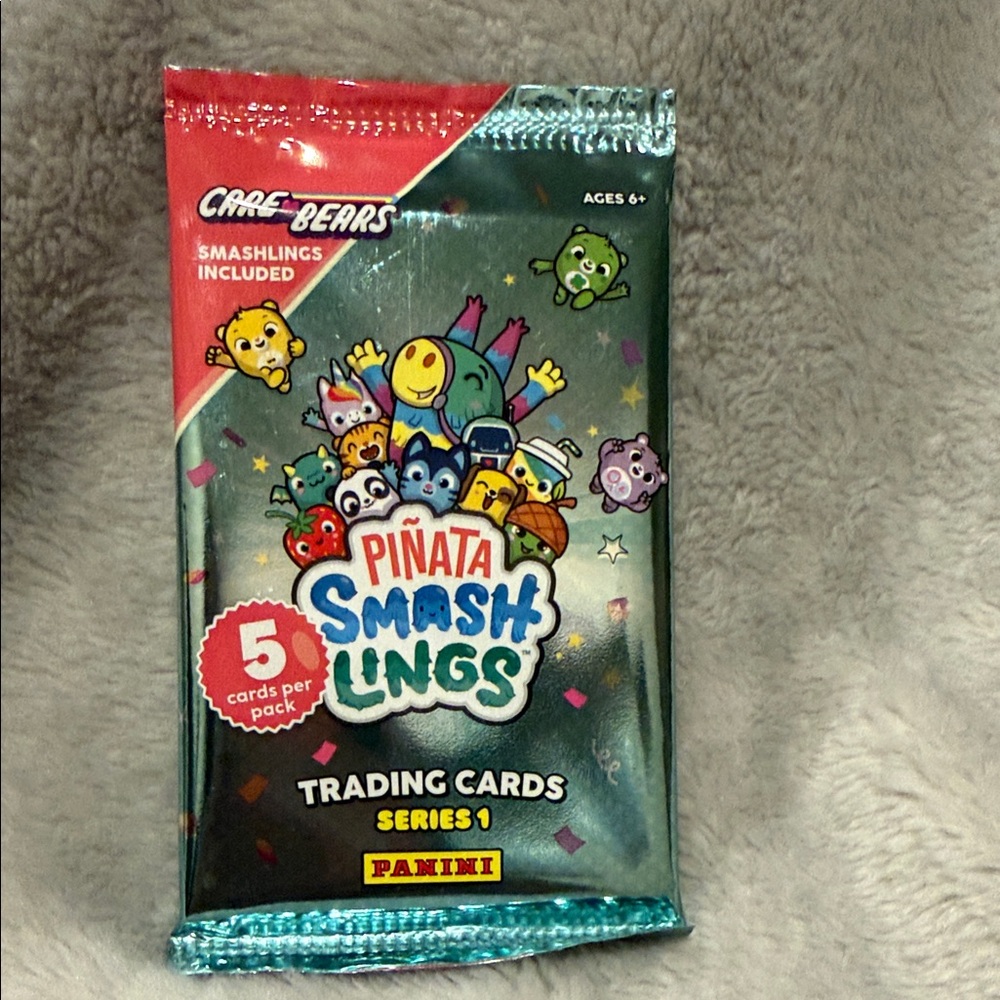 Panini Piñata Smashlings Trading Cards - Red and Blue